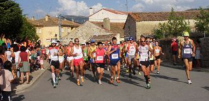 Imagen de la edición del año pasado de la Carrera del Esquileo en Torrecaballeros. / El Adelantado