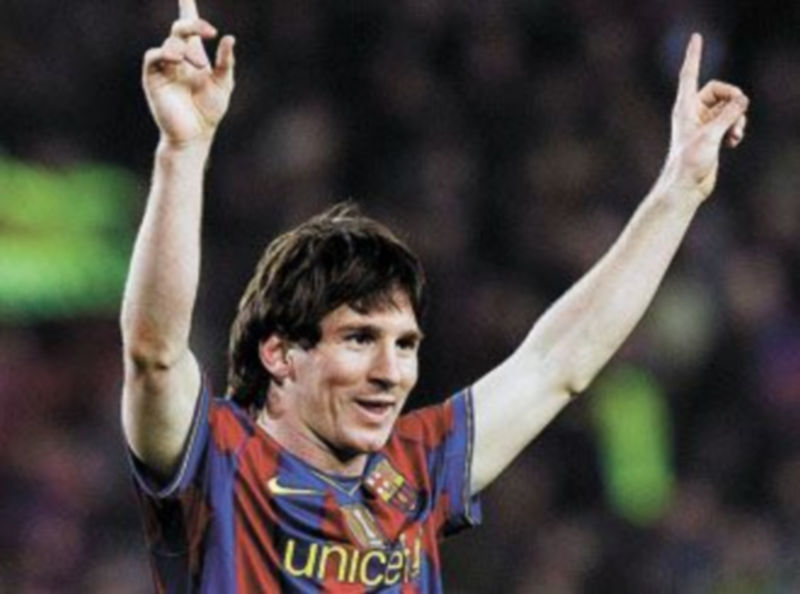 El internacional albiceleste doblegó al Valencia con sus goles. / Reuters