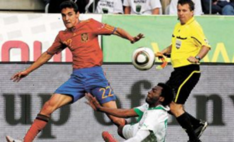 Jesús Navas entró de suplente en el partido contra Arabia Saudí. / Efe