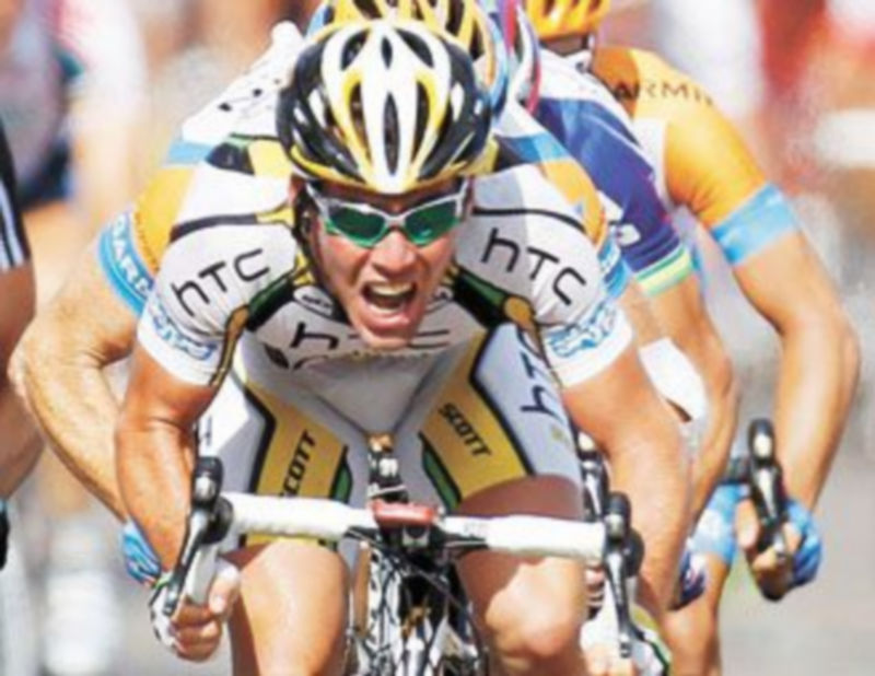 Cavendish se impuso a Farrar y Petacchi. / Eric Gaillard (reuters)