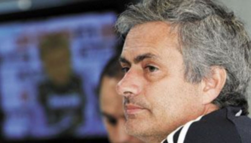 El técnico del Real Madrid no se mordió la lengua en ningún momento y volvió a reclamar un delantero centro a la directiva. / Zipi (Efe)