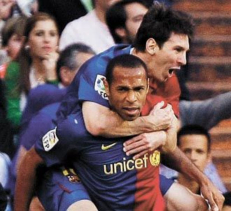 Henry anotó dos goles en el Santiago Bernabéu. / Reuters