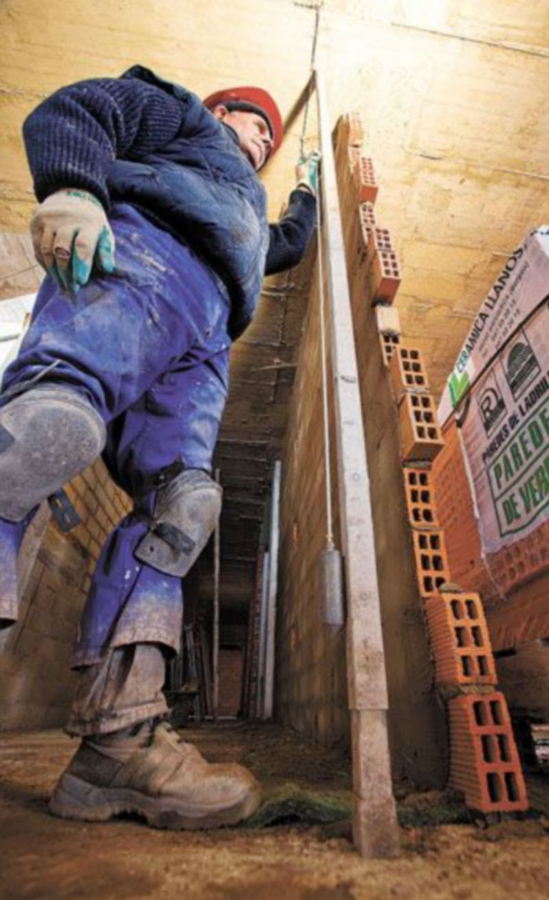 El BBVA calcula que el mercado se normalizará a partir de 2012. / Alberto Rodrigo