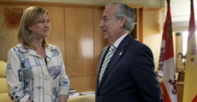 Jesús Encabo ha sido recibido esta mañana por Pilar del Olmo./ Ical