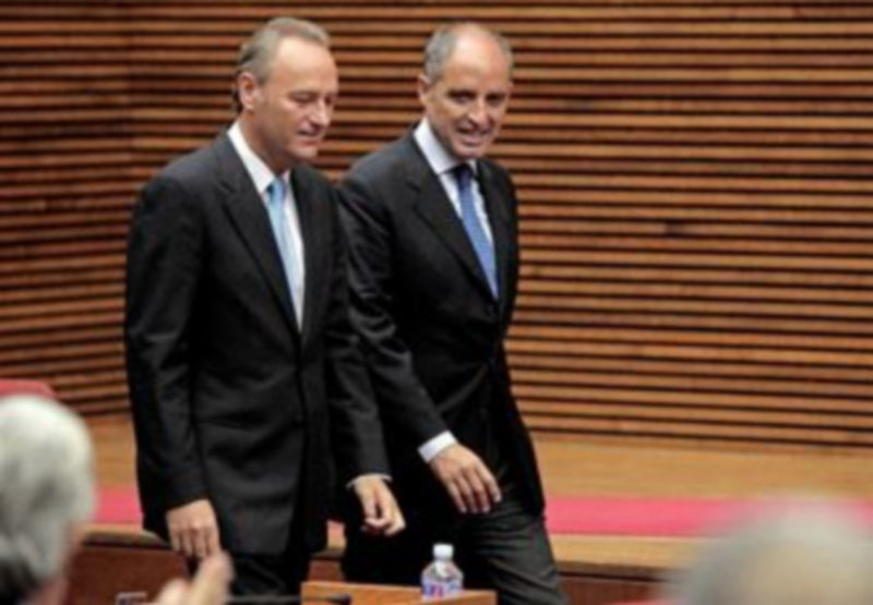 El expresidente Francisco Camps (d)