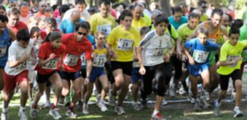 Instante de la salida de la carrera para las categorías de alevines e infantiles. / Kamarero