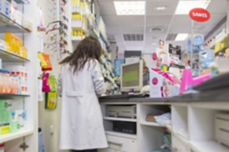 El gasto farmacéutico bajó un 2,2% durante julio en Castilla y León 1 El gasto medio por receta en Castilla y León subió durante el mes de julio de 2016 a los 11