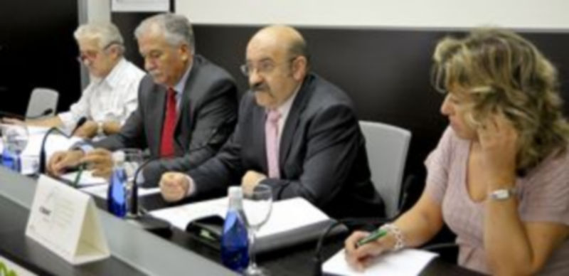 Un momento de la presentación de los datos econímicos en la sede de la Fes.