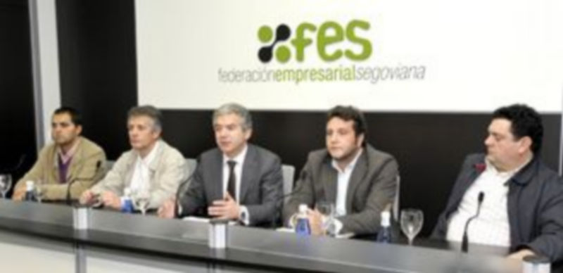 Unidad de acción empresarial 1 Un momento de la presentación de la Federación en la FES.