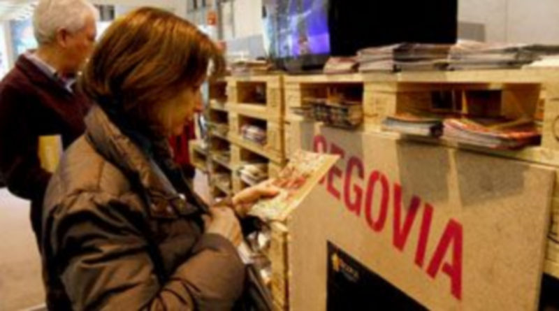 Segovia despliega en Fitur su amplia oferta turística 1 Segovia se promociona en Madrid. / ALBERTO BENAVENTE