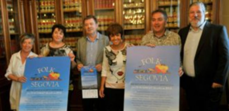 Los participantes en la presentación