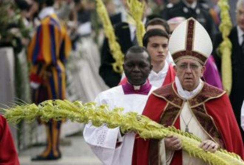 El Pontífice Francisco I durante la Misa del Domingo de Ramos.