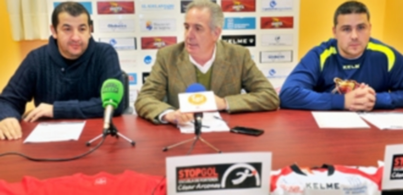 De izquierda a derecha