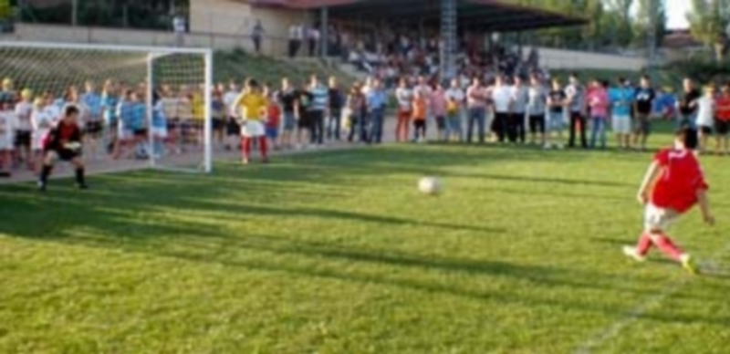 Una tanda de penaltis del pasado campeonato de fútbol 7. / L. Matarranz