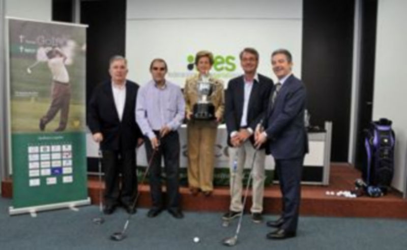 Momento de la presentación del torneo de golf. / JUAN MARTÍN