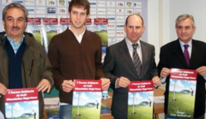 De izquierda a derecha Calixto Gómez