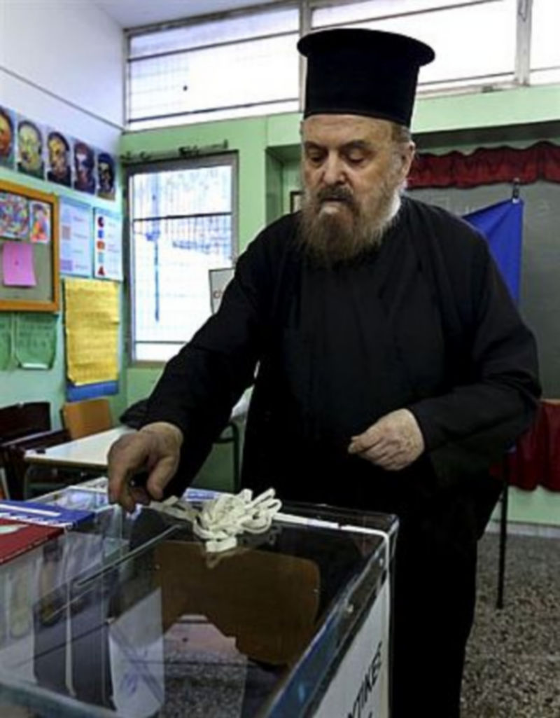 Nueva Democracia y PASOK apenas obtendrían juntos la mayoría parlamentaria y las expectativas de coalición estable son casi nulas./ Reuters