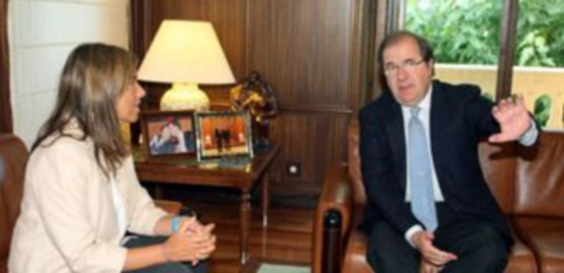 Los extranjeros sin tarjeta sanitaria tendrán que pagar la asistencia médica 1 La ministra de Sanidad