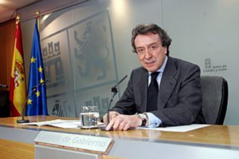 De Santiago-Juárez informa de los asuntos tratados en el Consejo./ ICAL