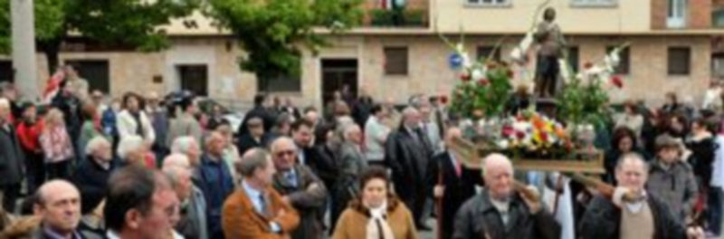 Un momento de la procesión en Segovia capital. / KAMARERO