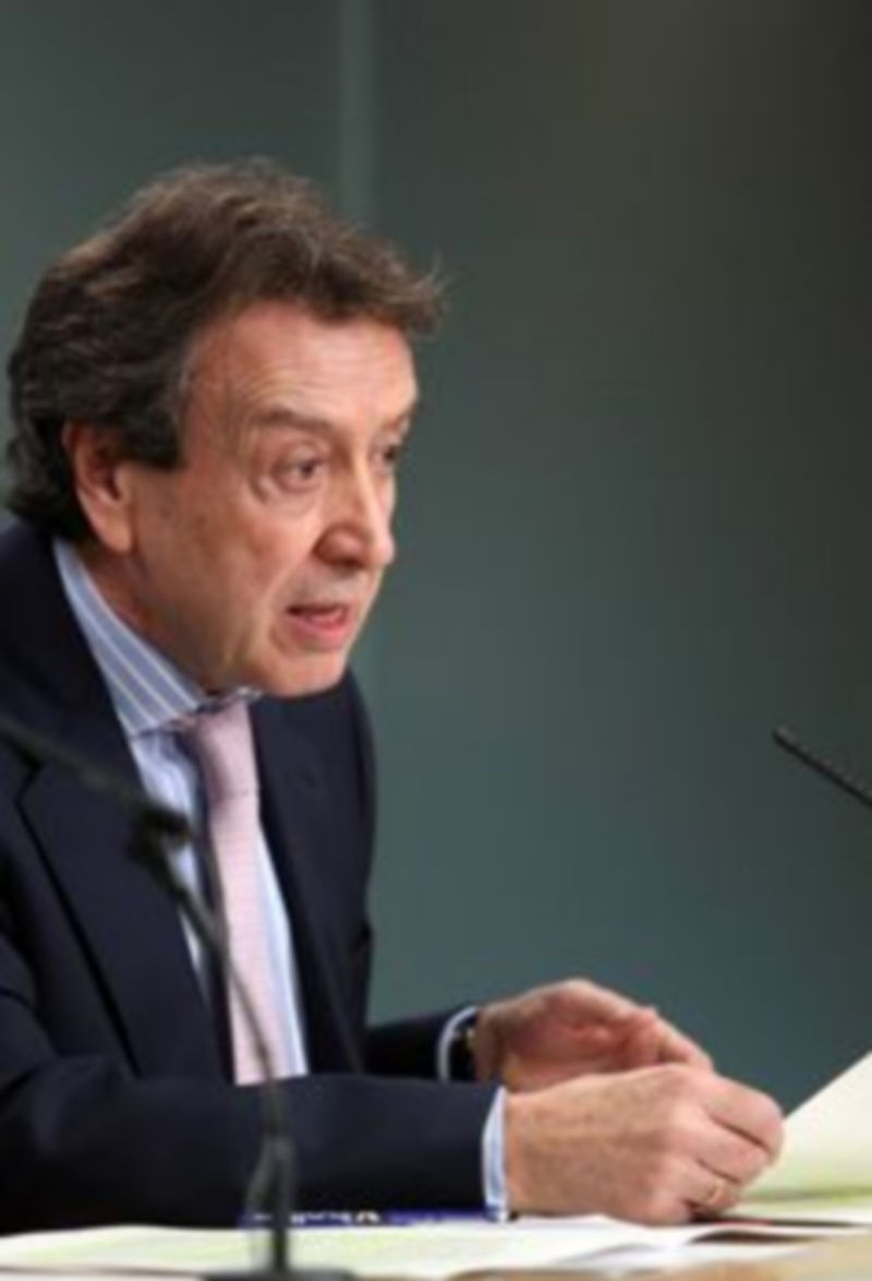 La Junta defenderá el modelo actual de cajas 1 El consejero de la Presidencia y portavoz