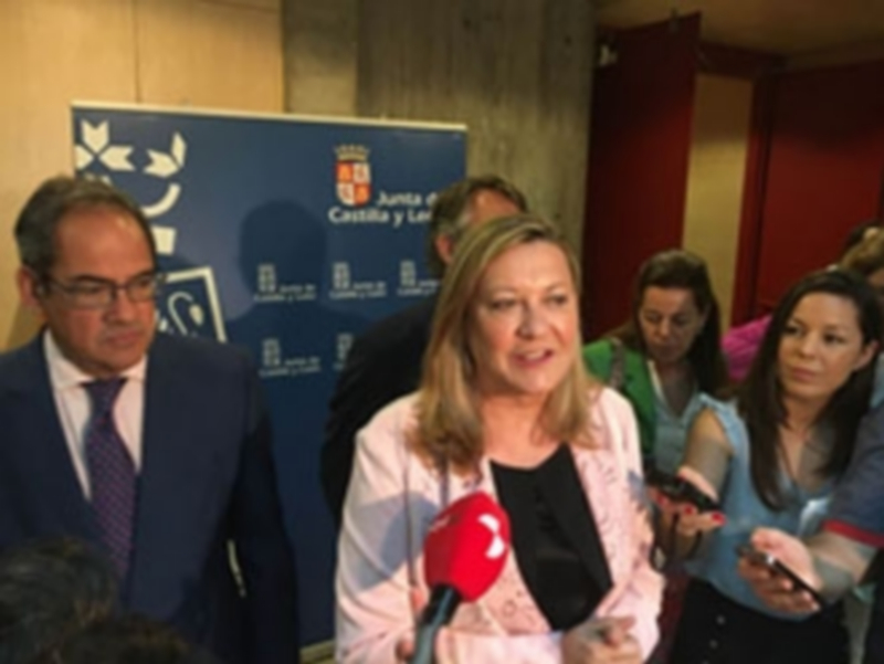 La Junta pone en marcha conferencias para apoyar al sector 1 La consejera de Economía y Hacienda de la Junta de Castilla y León