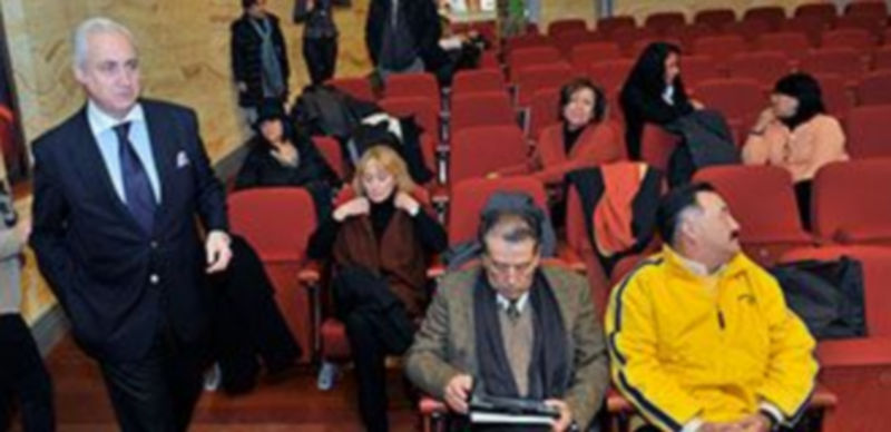 José Luis Concepción a su llegada a las jornadas sobre justicia./ KAMARERO