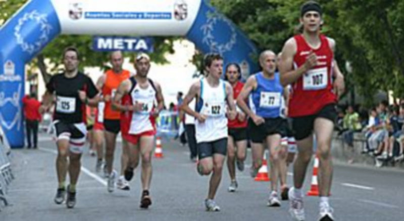 Los 10 kilómetros de distancia de la prueba principal discurrirán por las calles de la villa./Gabriel Gómez