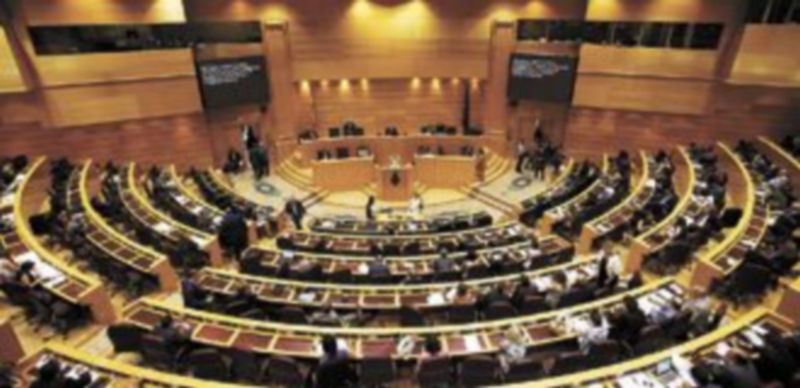 La histórica modificación salió adelante con 233 votos a favor y tres en contra. / Juan Carlos Hidalgo (Efe)