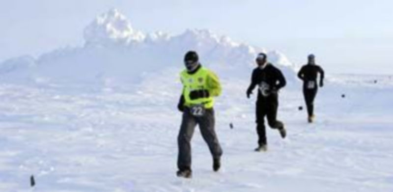 Un momento de la carrera disputada en la Antártida