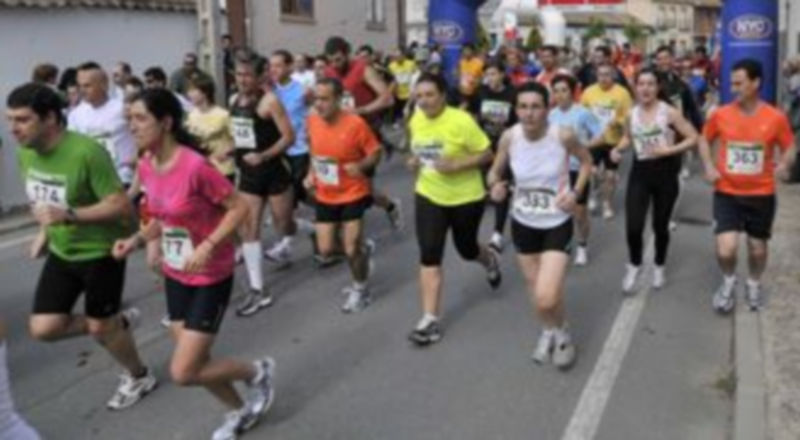 Imagen de la edición del año pasado de la Carrera Popular Memorial Santi. / Alberto Benavente