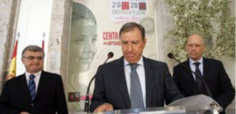 El consejero de Educación