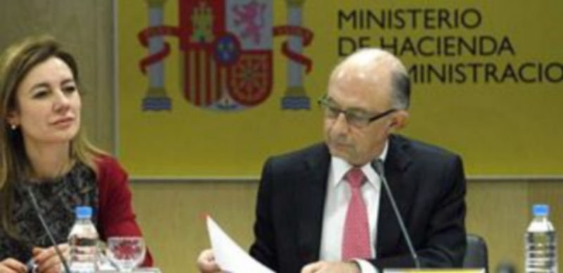 Cristobal Montoro anuncia la modifición de la Ley de Transparencia./ EUROPA PRESS