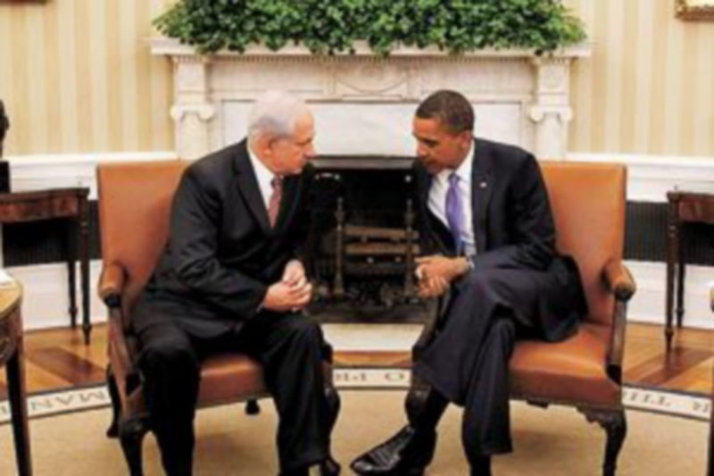 Barack Obama conversa con Benjamín Netanyahu en el Salón Oval de la Casa Blanca