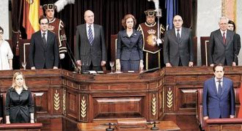 La Orquesta Sinfónica de Chamartín interpretó una pieza tras el discurso del Rey en el Congreso. / Zipi (Efe)