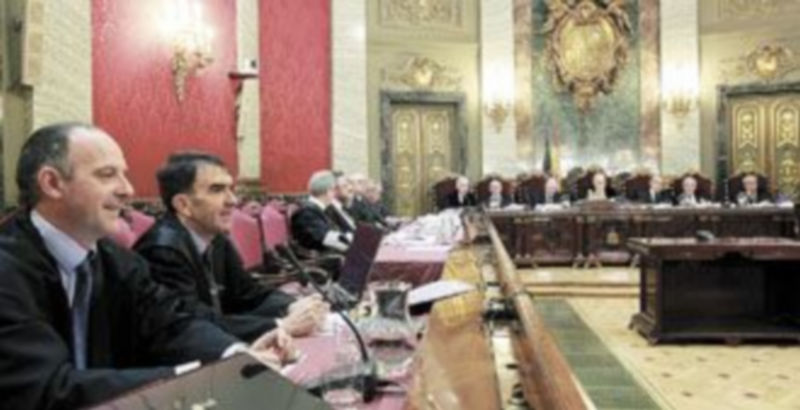 Dos de los abogados de Sortu