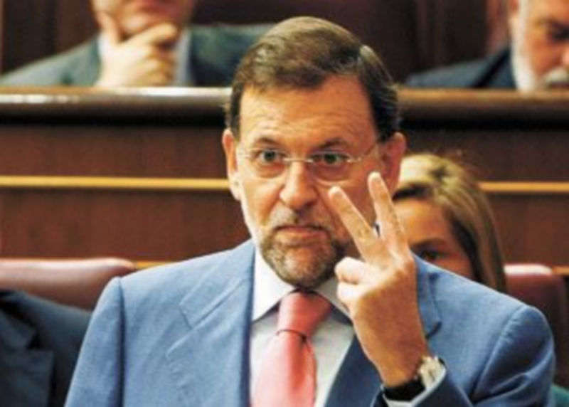 Mariano Rajoy llevó ayer la voz cantante de la oposición al Gobierno. / Efe