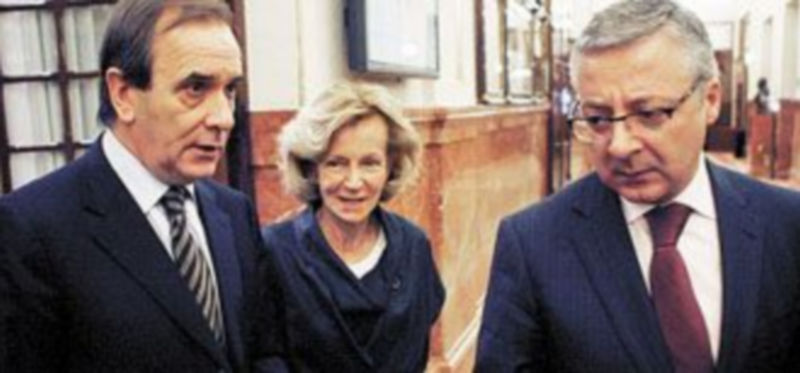 El portavoz parlamentario del PSOE