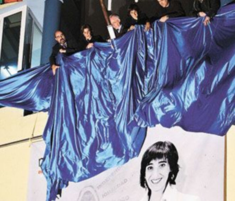 El pacto de EA y Batasuna oculta otro intento de ETA para colarse en las urnas. / Efe