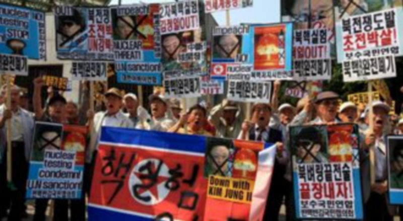 Activistas surcoreanos protestan contra Corea del Norte