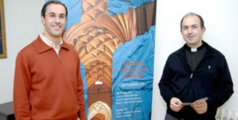 Presentación de los actos de acogida de la Cruz peregrina./ALBERTO BENAVENTE