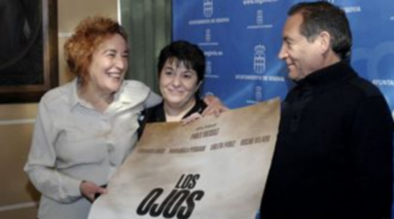 Un momento de la presentación de la obra. / ALBERTO BENAVENTE