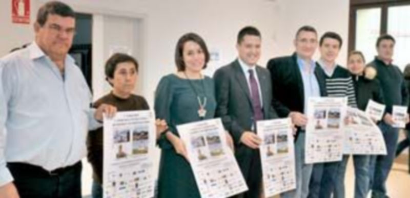 Momento previo al acto de presentación de las Carreras Pedestres ‘Barrios Incorporados’. / Kamarero