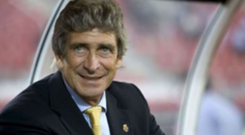 Fotografía de archivo tomada el 30/05/09 del entrenador chileno Manuel Pellegrini