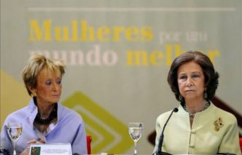 La Reina Sofía y la vicepresidenta primera del Gobierno