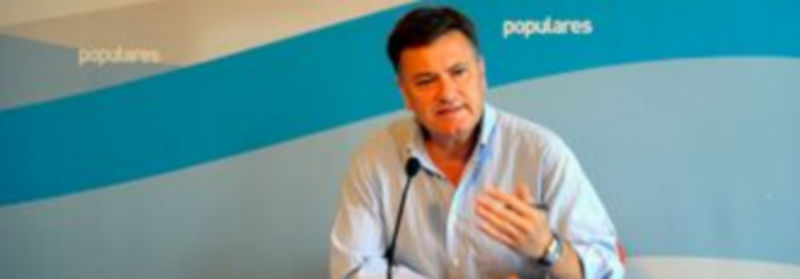 Francisco Vázquez en la sede del PP de Segovia./ KAMARERO