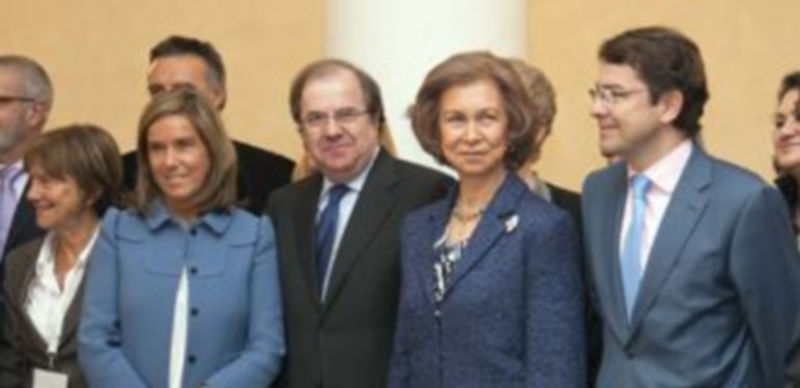 Expertos en Alzheimer analizan el presente y futuro de esta enfermadad 1 La reina