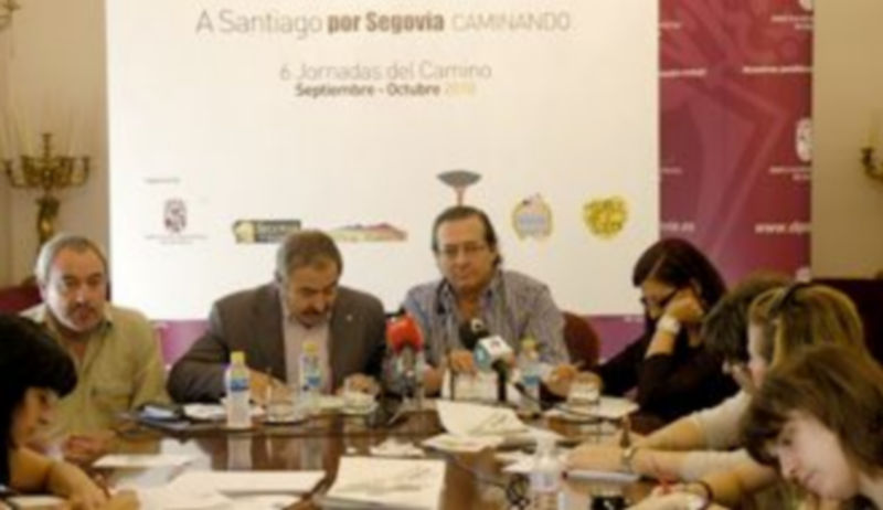 A Santiago por Segovia 1 Un momento de la presentación de las rutas en la Diputación Provincial