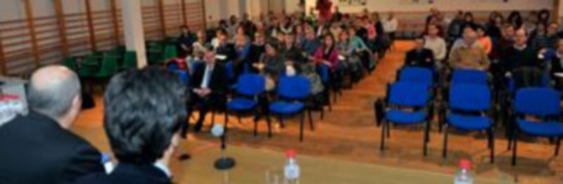 Reunión informativa sobre seguridad alimentaria./KAMARERO