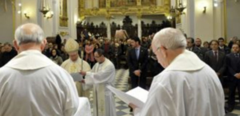El Real Sitio celebra la fiesta de San Ildefonso 1 Un momento de la misa mozárabe celebrada en la Colegiata. / JUAN MARTÍN